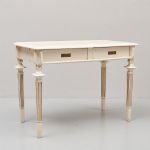 1058 3584 WRITING DESK